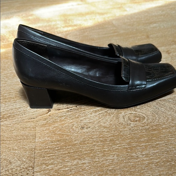 Franco Sarto Women's Black Leather Shoes 8 - Picture 2 of 7
